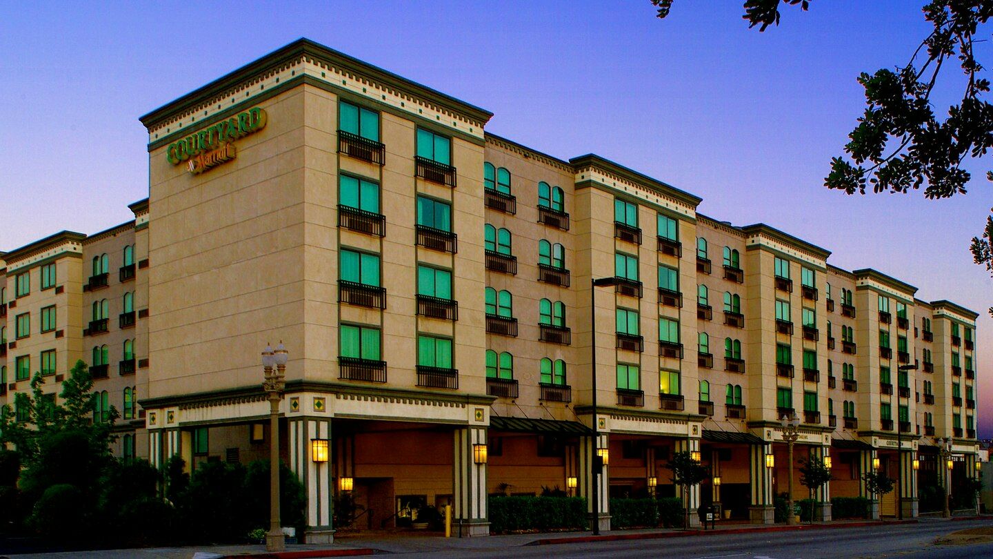 Courtyard By Marriott Los Angeles Pasadena Old Town Zewnętrze zdjęcie