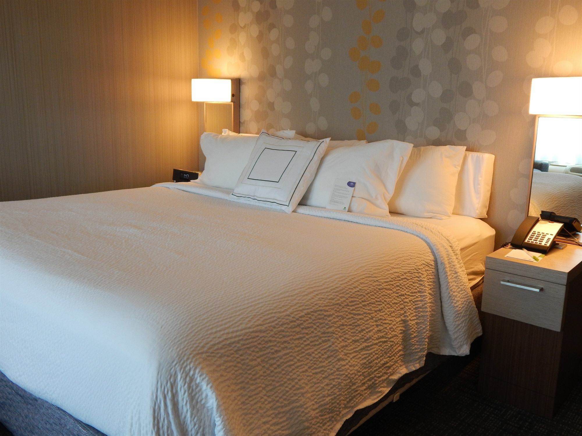 Courtyard By Marriott Los Angeles Pasadena Old Town Zewnętrze zdjęcie